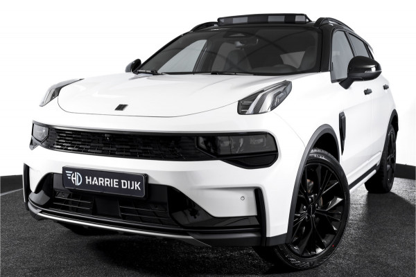 Lynk & Co 01 1.5 PHEV 276 PK More | Afn. Trekhaak | S/K-panodak | Dig. Cockpit | Stoel-+Stuurverw. | 360 Camera | Adapt. Cruise | Memory | Elek. klep | LM 20" | 3675
