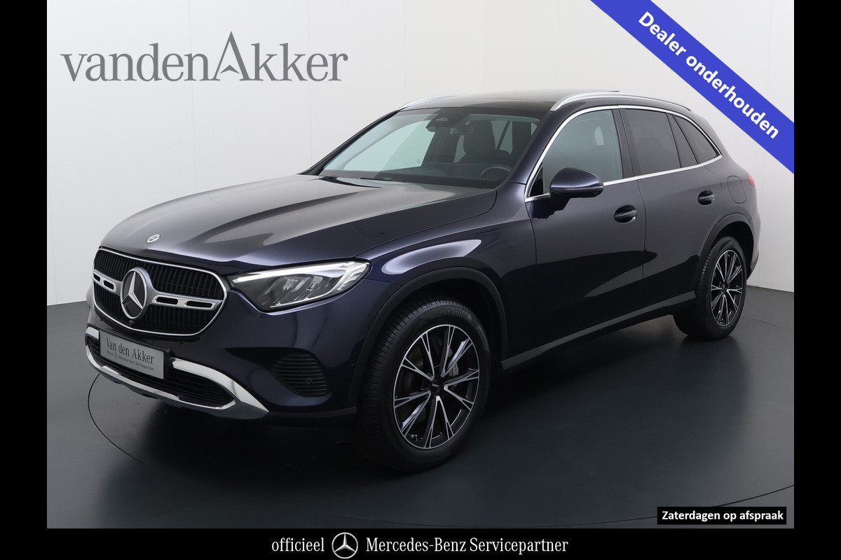 Mercedes-Benz GLC 300e 4Matic // Trekhaak // Panoramadak // 360 Camera // Distronic // GRATIS Winterbandenset // Carplay