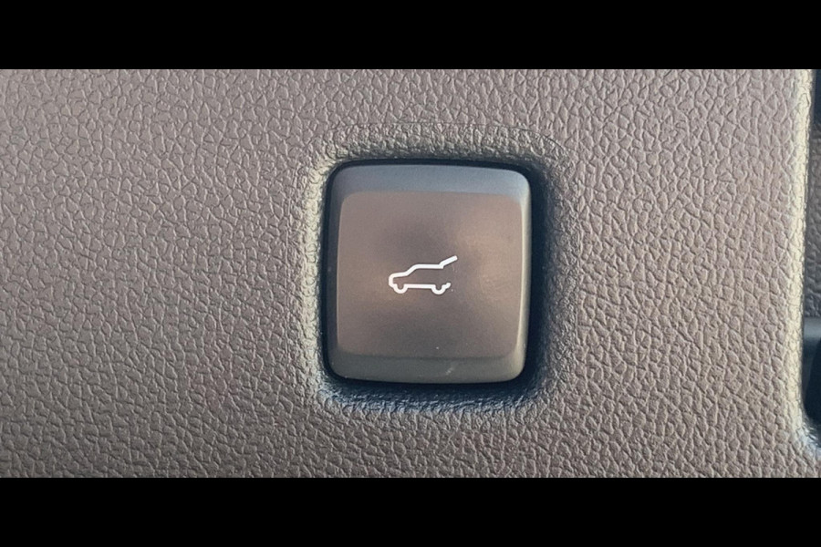 Ford Kuga 2.5 FHEV Vignale AWD 190pk | Driver Assistance Pack | Winterpack |  Volledig Lederen Interieur | Intelligente Vierwielaandrijving | Geen stekker nodig