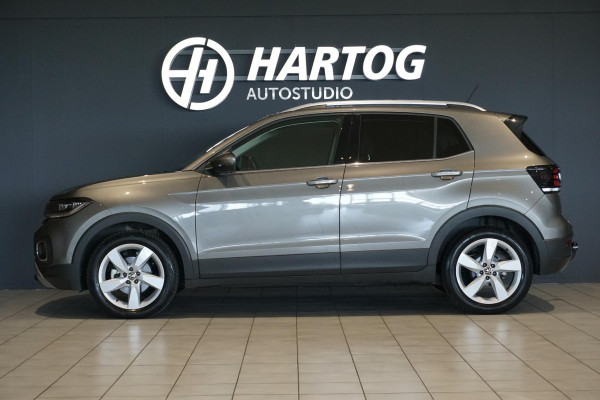 Volkswagen T-Cross 1.0 TSI Style AUT. + TREKHAAK / DIGITALE COCKPIT / NAVIGATIE /
