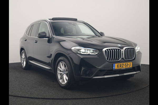 BMW X3 xDrive30e PHEV FACELIFT 293pk Dealer O.H | Trekhaak | Panodak | 360 Camera | Lederen Sportstoelen Verwarmd | Cruise Control | Apple Carplay | Virtual | Navigatie | DAB | 18"L.M | Plug In Hybrid |