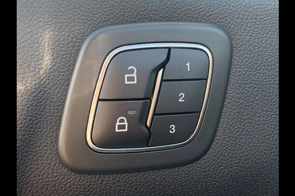Ford Kuga 2.5 FHEV Vignale AWD 190pk | Driver Assistance Pack | Winterpack |  Volledig Lederen Interieur | Intelligente Vierwielaandrijving | Geen stekker nodig