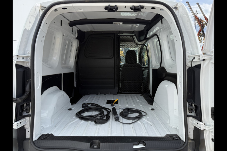 Renault Kangoo E-Tech 45kWh 122PK L1 Elektrisch 300km WLTP 98.5% (SOH) Climate Control Cruise Control Carplay LED Parkeersensoren Achter