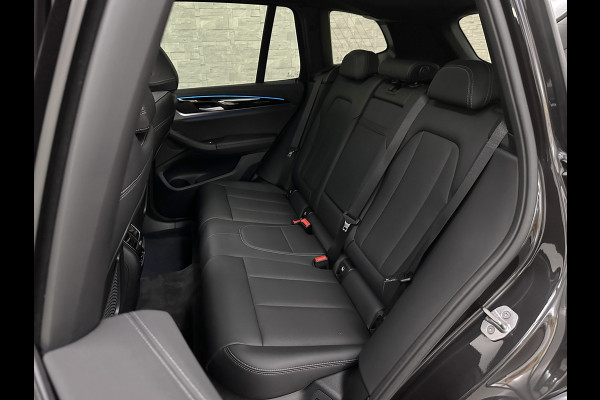 BMW iX3 M-Sport | Sophisto Grey! | Panorama | ACC | Leder | Memory | El. Trekhaak | 97.6% SOH | Sfeerverlichting | 3-Zone Clima | Carplay | LED | Btw auto, 35250,= ex. | Rijklaar incl. Bovag garantie!
