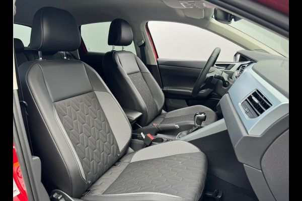 Volkswagen Taigo TSI 115PK DSG LIFE EDITION CAMERA/ACC/CARPLAY/HALF-LEDER FABRIEKS GARANTIE
