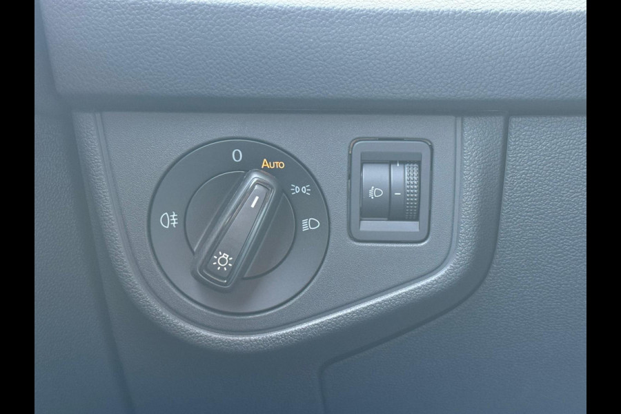 Volkswagen Taigo TSI 115PK DSG LIFE EDITION CAMERA/ACC/CARPLAY/HALF-LEDER FABRIEKS GARANTIE