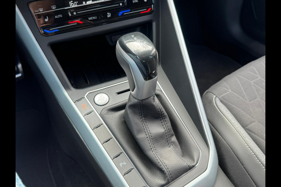 Volkswagen Taigo TSI 115PK DSG LIFE EDITION CAMERA/ACC/CARPLAY/HALF-LEDER FABRIEKS GARANTIE