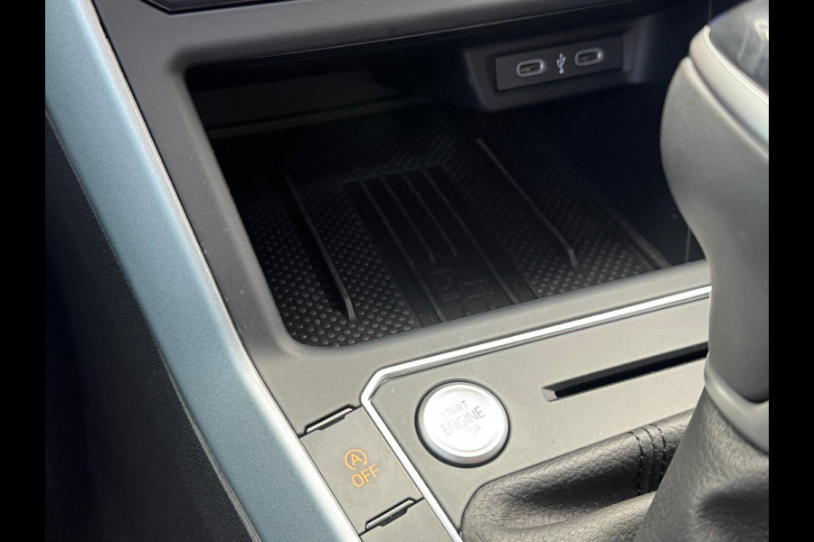 Volkswagen Taigo TSI 115PK DSG LIFE EDITION CAMERA/ACC/CARPLAY/HALF-LEDER FABRIEKS GARANTIE