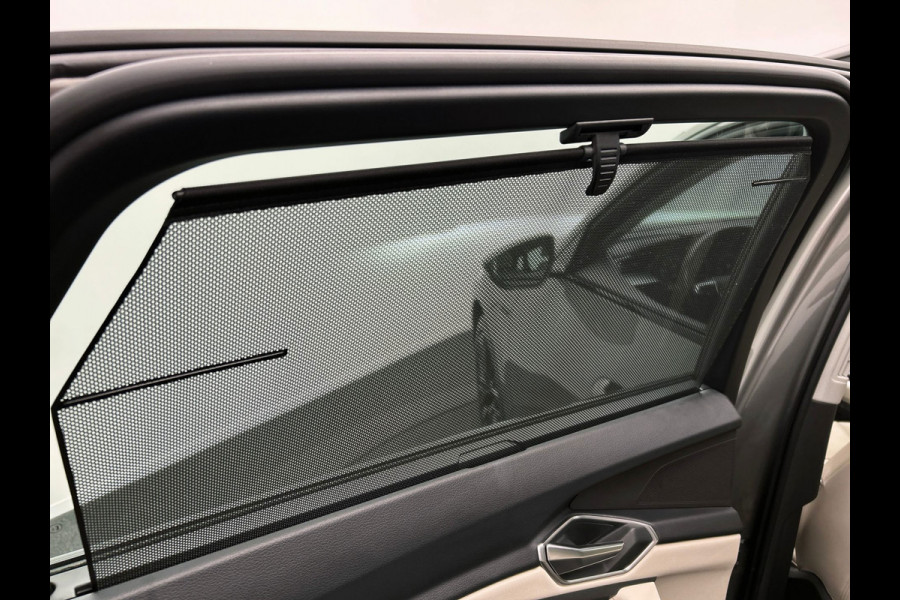 Audi Q8 e-tron 55 quattro Advanced Edition SOH 93,4% | Pano/Dak | Trekhaak | Stoelverwarming | Adapt.Cruise/control | Origineel NL