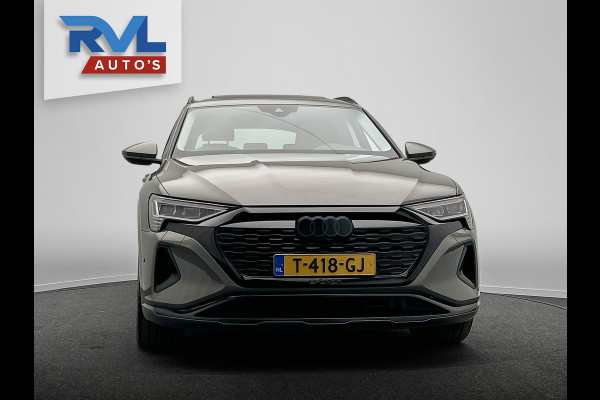 Audi Q8 e-tron 55 quattro Advanced Edition SOH 93,4% | Pano/Dak | Trekhaak | Stoelverwarming | Adapt.Cruise/control | Origineel NL