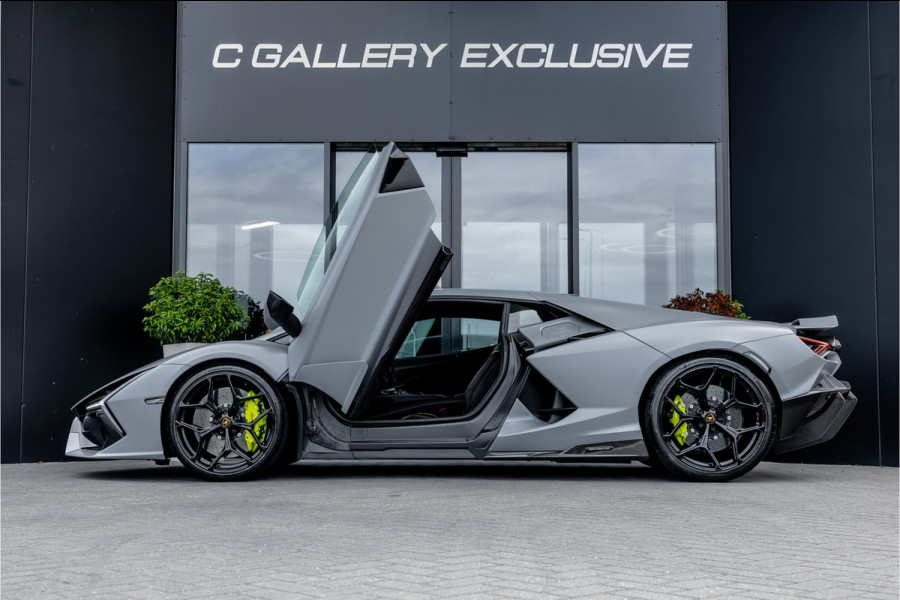 Lamborghini Revuelto 6.5 V12 - Grigio Acheso | Alcantara | Carbon | Passenger Display | 21"