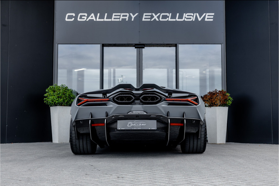 Lamborghini Revuelto 6.5 V12 - Grigio Acheso | Alcantara | Carbon | Passenger Display | 21"