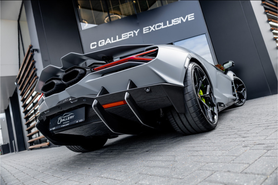 Lamborghini Revuelto 6.5 V12 - Grigio Acheso | Alcantara | Carbon | Passenger Display | 21"