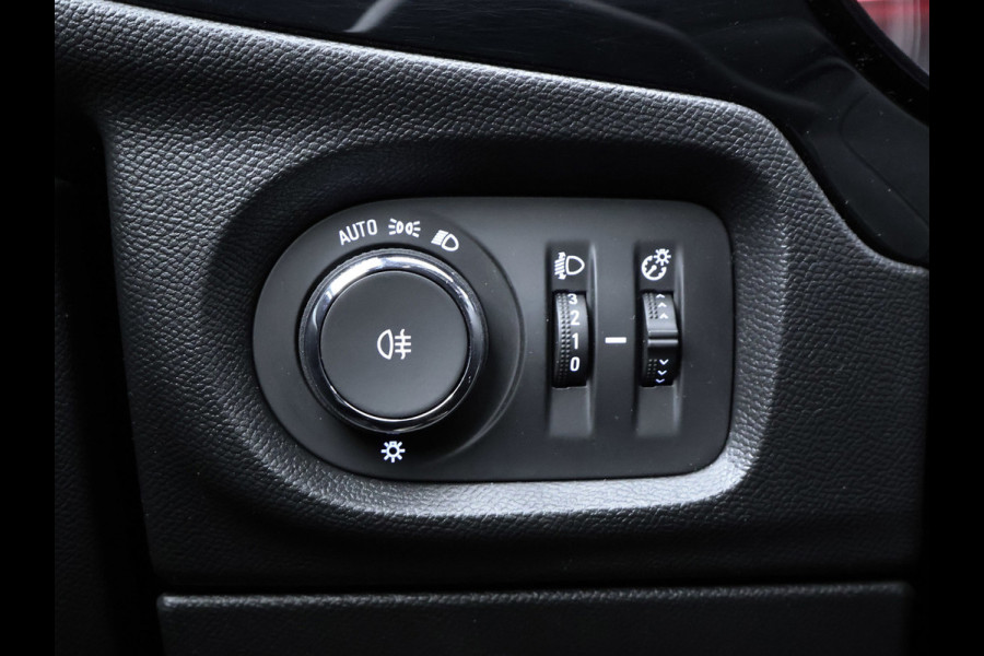 Opel Corsa 1.2 GS Line Sport (APPLE CARPLAY,NAVI,PDC,LANE ASSIST,CLIMATE,CRUISE,LED,SPORTSTOELEN,LM VELGEN,NETTE STAAT)