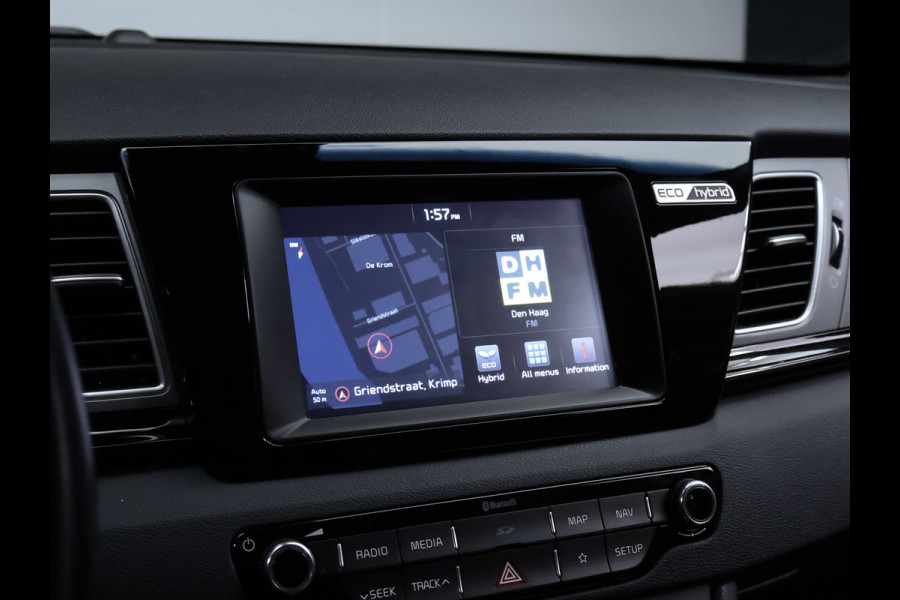 Kia Niro 1.6 GDi Hybrid DynamicLine Sport (APPLE CARPLAY,NAVI,CLIMATE,CRUISE,LANE ASSIST,SPORTSTOELEN,LM VELGEN,NETTE STAAT)