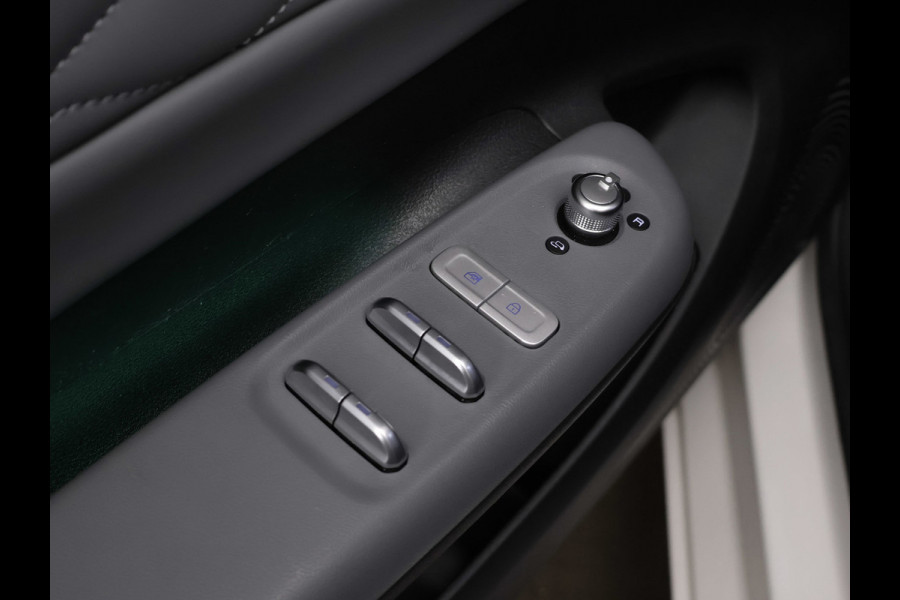 Dongfeng Box Launch Edition 42 kWh Sport (APPLE CARPLAY,NAVI,STOEL VERWARMING/VERKOELING,CLIMATE,CRUISE,SPORTSTOELEN,LM VELGEN)