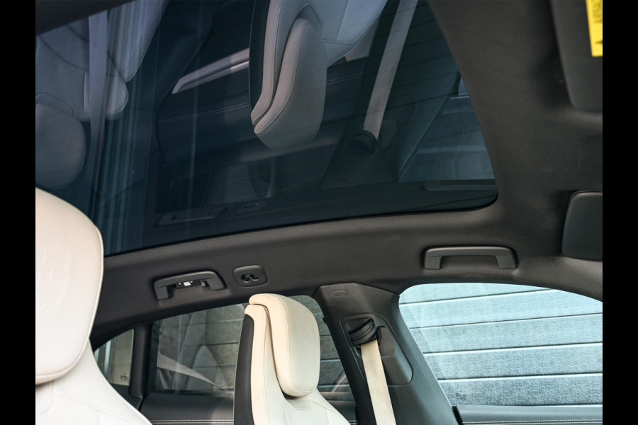 Porsche Taycan Sport Turismo 4S 79 kWh | Panoramdak | Bose | HUD | Camera | Night Vision | Carbon Interieur | Sport Chrono | Achterasbesturing | 14-Wegs Memory Seats | Stoelverwarming V+A | Passagiers Display |
