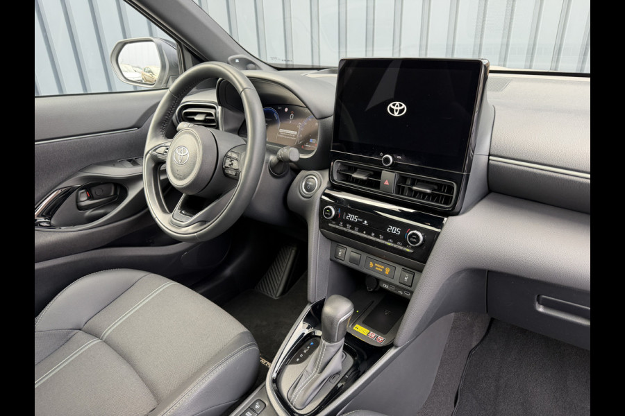 Toyota Yaris Cross 1.5 Hybrid 130 Launch Edition | Innovation Pack | 10 jr GARANTIE | Rijklaar!