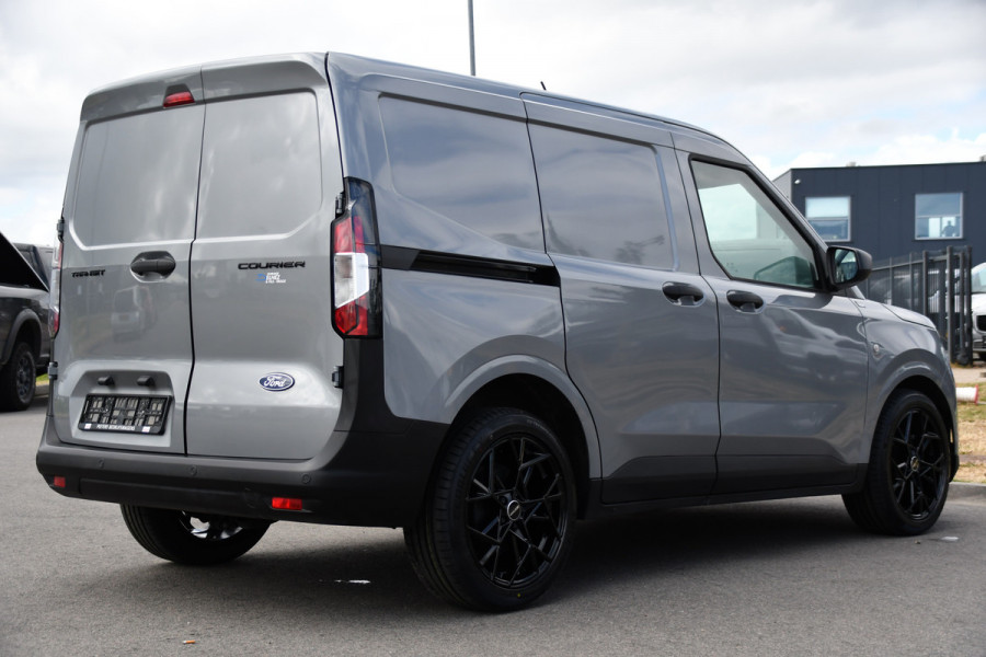 Ford Transit Courier 1.0 EcoBoost PB Editon Virtual, Cruise, Carplay, Stoelverwarming, Stuurverwarming, Multimedia, 100pk, Uniek!