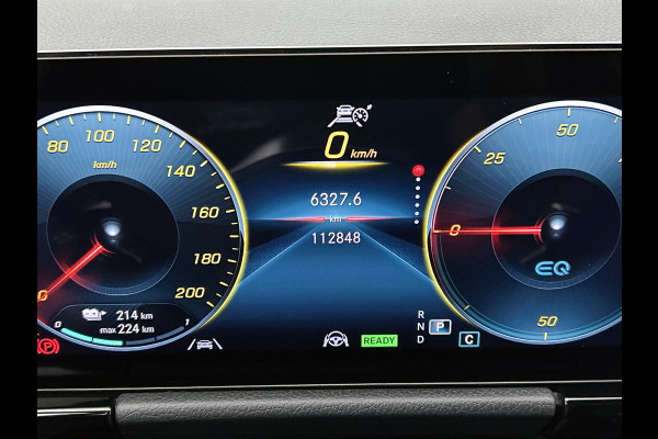 Mercedes-Benz EQA 250 Business Solution AMG 67 kWh | AMG line | MBUX wide screen | Designo grijs | Stoelverwarming | Achteruitrij camera Inclusief 24 maanden MB Certified garantie voor Europa.