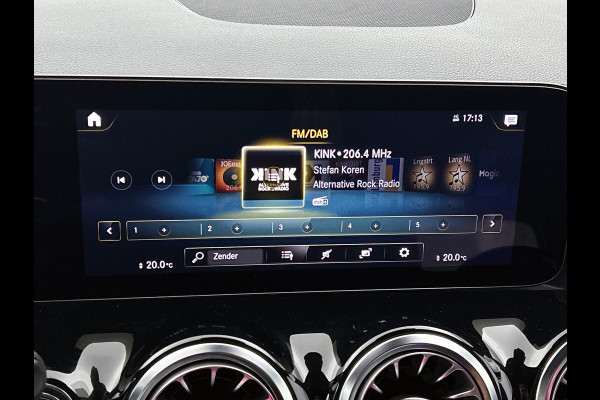 Mercedes-Benz EQA 250 Business Solution AMG 67 kWh | AMG line | MBUX wide screen | Designo grijs | Stoelverwarming | Achteruitrij camera Inclusief 24 maanden MB Certified garantie voor Europa.