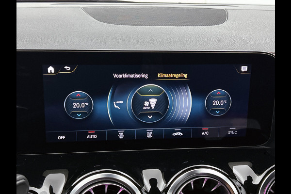 Mercedes-Benz EQA 250 Business Solution AMG 67 kWh | AMG line | MBUX wide screen | Designo grijs | Stoelverwarming | Achteruitrij camera Inclusief 24 maanden MB Certified garantie voor Europa.