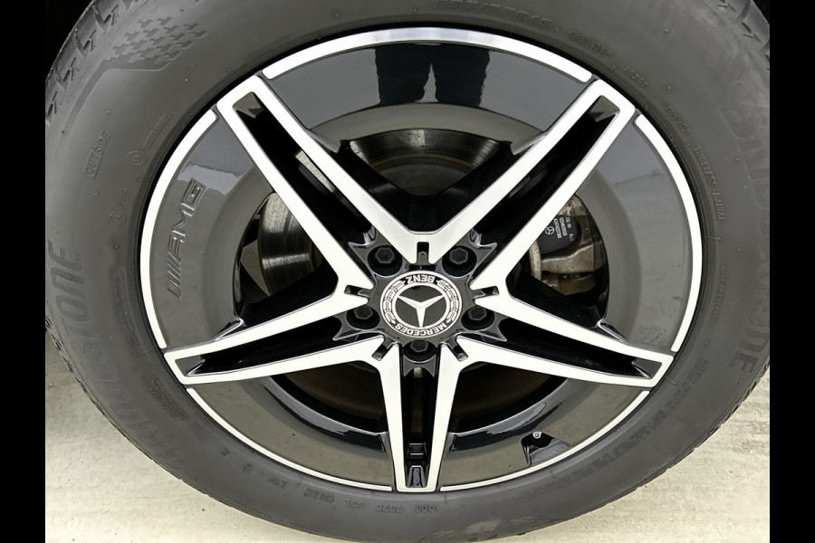 Mercedes-Benz EQA 250 Business Solution AMG 67 kWh | AMG line | MBUX wide screen | Designo grijs | Stoelverwarming | Achteruitrij camera Inclusief 24 maanden MB Certified garantie voor Europa.