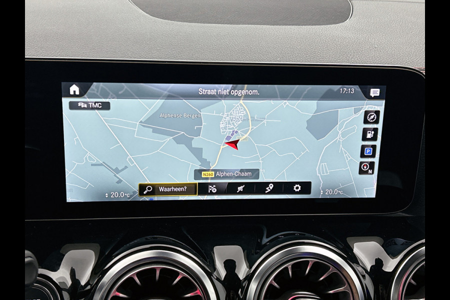 Mercedes-Benz EQA 250 Business Solution AMG 67 kWh | AMG line | MBUX wide screen | Designo grijs | Stoelverwarming | Achteruitrij camera Inclusief 24 maanden MB Certified garantie voor Europa.