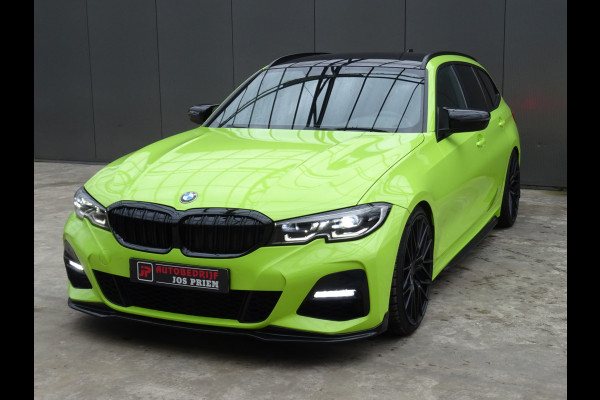 BMW 3 Serie Touring 318i M-Performance * EYE CATCHER * 330 PK !!