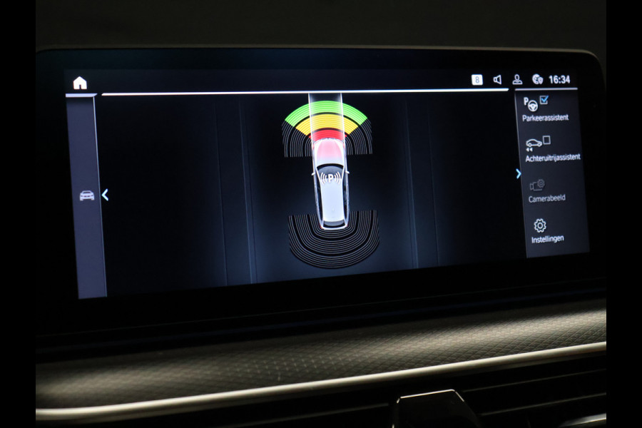 BMW 5 Serie Touring 530e M Sport [SCHUIFKANTELDAK, ELEKTRISCHE TREKHAAK, APPLE CARPLAY, STOELVERWARMING, MEMORY, DIGITAL DASH, CAMERA, CRUISE CONTROL, PDC V + A, NAVIGATIE, NIEUWSTAAT]