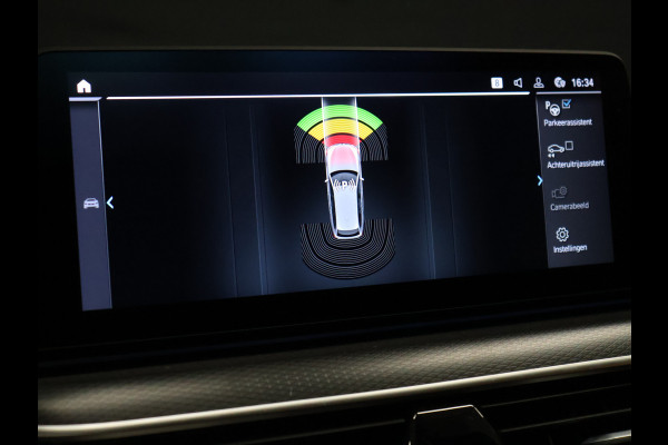 BMW 5 Serie Touring 530e M Sport [SCHUIFKANTELDAK, ELEKTRISCHE TREKHAAK, APPLE CARPLAY, STOELVERWARMING, MEMORY, DIGITAL DASH, CAMERA, CRUISE CONTROL, PDC V + A, NAVIGATIE, NIEUWSTAAT]