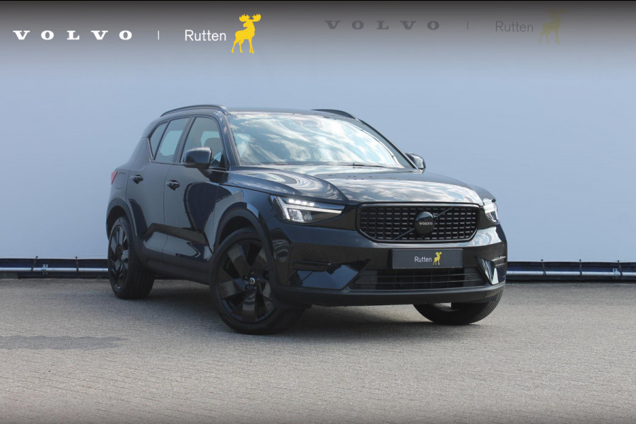 Volvo XC40 B3 177PK Automaat Plus Black Edition Google infotainment / 20" lichtmetalen velgen / Getinte ramen vanaf de B-stijl / Verwarmbare zitplaatsen voor / Harman Kardon Audio installatie