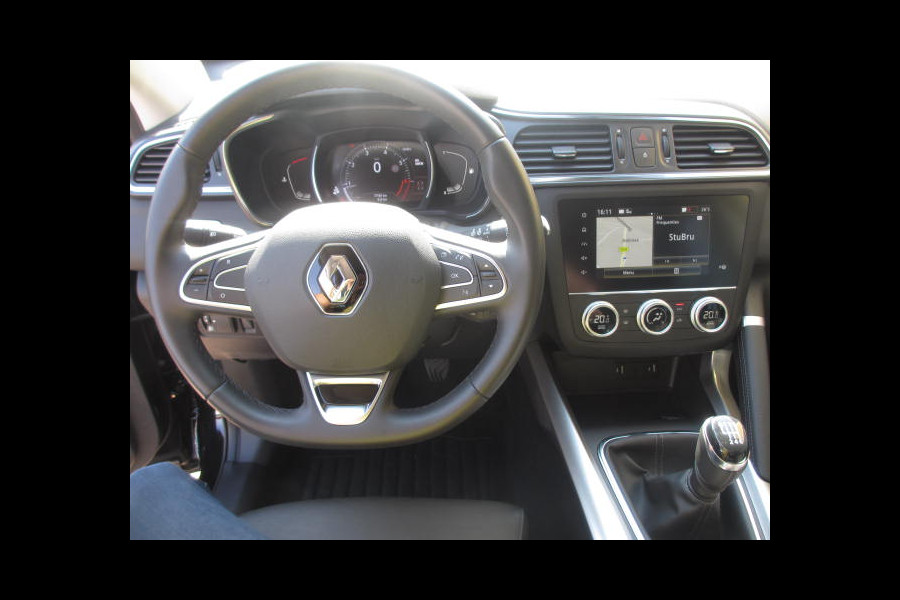 Renault Kadjar 1.3 TCe 140PK Intens | NAVI | CAMERA | 19" LM | DEALER ONDERHOUDEN | STOELVERWARMING | LED | CLIMAT CONTROL |