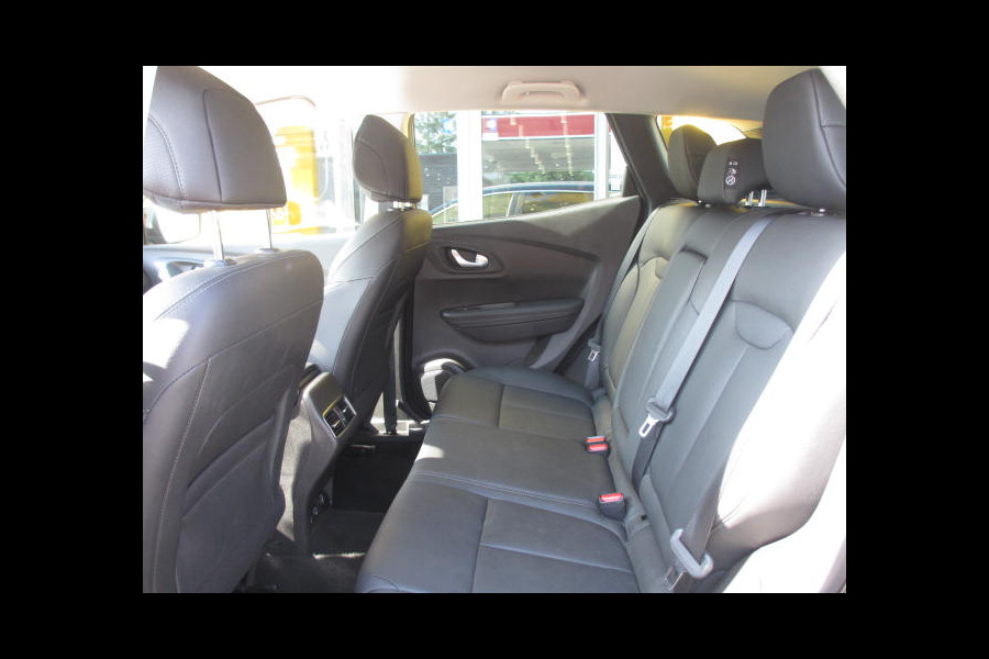 Renault Kadjar 1.3 TCe 140PK Intens | NAVI | CAMERA | 19" LM | DEALER ONDERHOUDEN | STOELVERWARMING | LED | CLIMAT CONTROL |