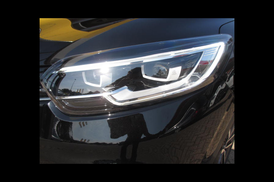 Renault Kadjar 1.3 TCe 140PK Intens | NAVI | CAMERA | 19" LM | DEALER ONDERHOUDEN | STOELVERWARMING | LED | CLIMAT CONTROL |