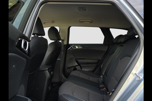 Kia Ceed Sportswagon 1.0 T-GDi DynamicPlusLine | Stoelverwarming | Camera | Navi | Cruise | PDC |