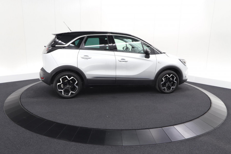 Opel Crossland Turbo 110 Ultimate | Camera | Dodehoekdetectie | Comfort Pakket | Apple Carplay