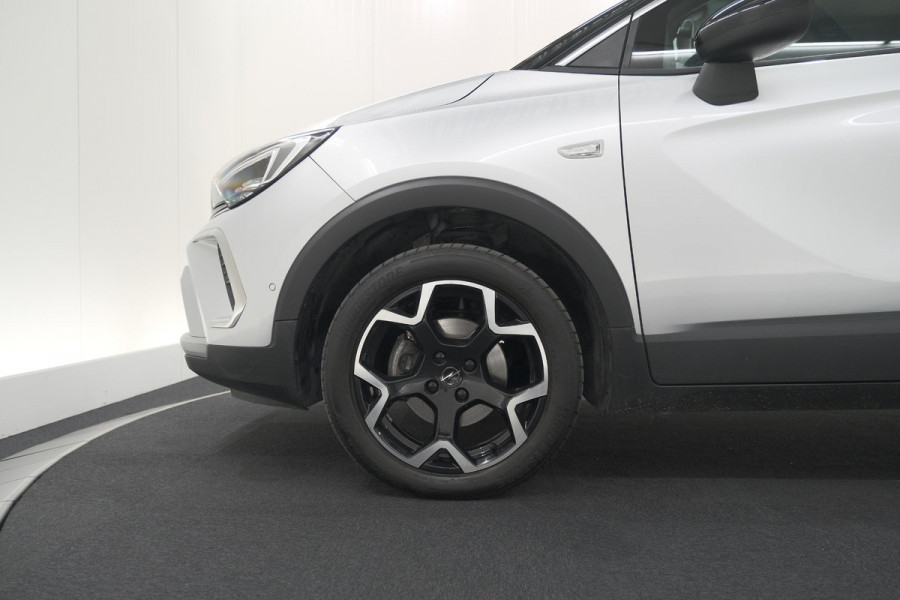 Opel Crossland Turbo 110 Ultimate | Camera | Dodehoekdetectie | Comfort Pakket | Apple Carplay