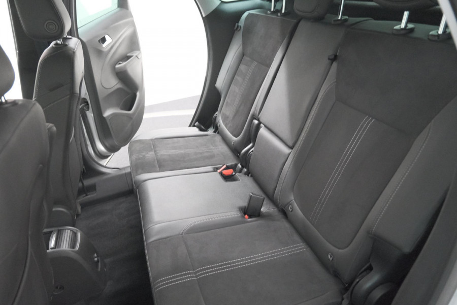 Opel Crossland Turbo 110 Ultimate | Camera | Dodehoekdetectie | Comfort Pakket | Apple Carplay