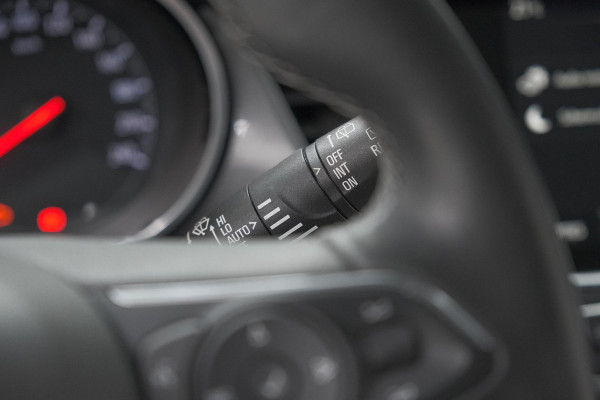 Opel Crossland Turbo 110 Ultimate | Camera | Dodehoekdetectie | Comfort Pakket | Apple Carplay