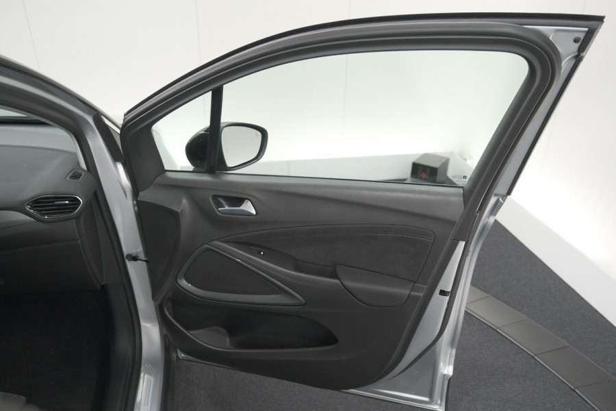 Opel Crossland Turbo 110 Ultimate | Camera | Dodehoekdetectie | Comfort Pakket | Apple Carplay