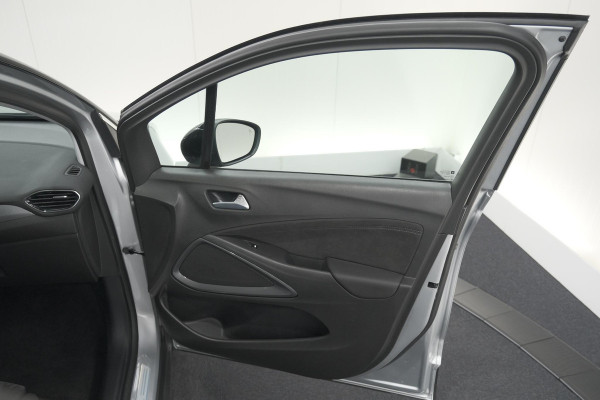 Opel Crossland Turbo 110 Ultimate | Camera | Dodehoekdetectie | Comfort Pakket | Apple Carplay