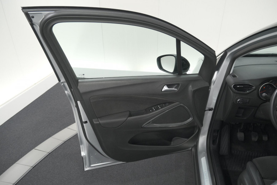 Opel Crossland Turbo 110 Ultimate | Camera | Dodehoekdetectie | Comfort Pakket | Apple Carplay