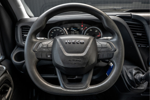 Iveco Daily **35S14 | L1H1 |140PK | 3.5T Trekgewicht | 3-Zits | Airco | Trekhaak**