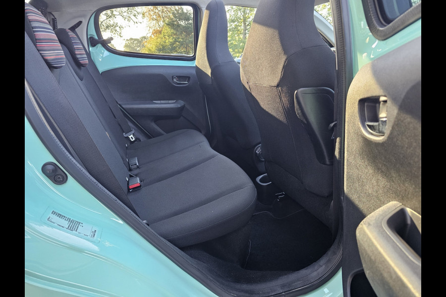 Citroën C1 1.0 VTi Airscape Shine | Cabrio | Automaat | Airco | Camera | Connecting Box | Elektro pakket | Zwarte grill |