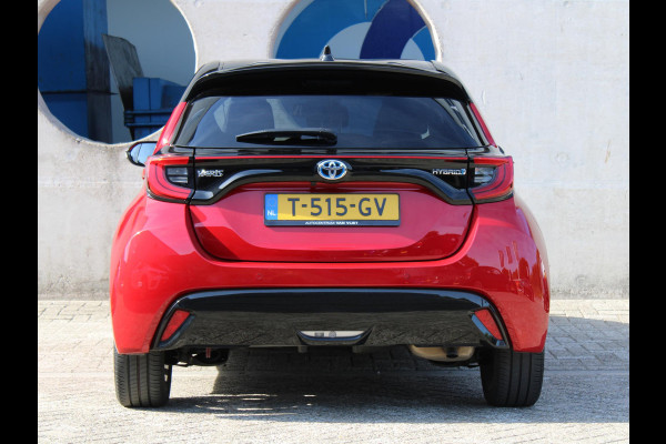 Toyota Yaris 1.5 Hybrid Executive | KEYLESS ENTRY | STOELVERWARMING | APPLE CARPLAY / ANDROID AUTO |
