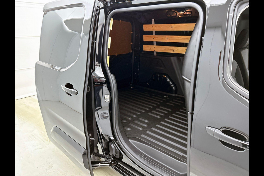 Opel Combo 1.5D L1H1 Edition Airco Carplay Navigatie Cruise Control Parkeersensoren Trekhaak 3 Zits