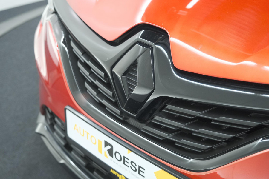 Renault Captur 1.6 E-Tech hybrid 145 SL Rive Gauche | Camera | Parkeersensoren | Navigatie | Apple Carplay