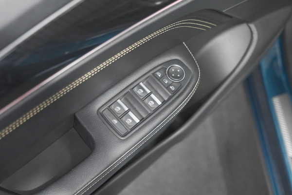 Renault Arkana 1.6 E-Tech hybrid 145 E-Tech Engineered | Adaptieve Cruise Control | Dodehoekdetectie | Camera | 9.3 Inch Groot Scherm