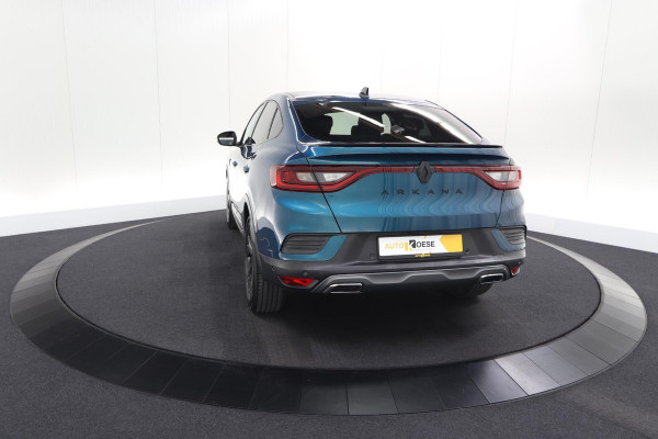Renault Arkana 1.6 E-Tech hybrid 145 E-Tech Engineered | Adaptieve Cruise Control | Dodehoekdetectie | Camera | 9.3 Inch Groot Scherm